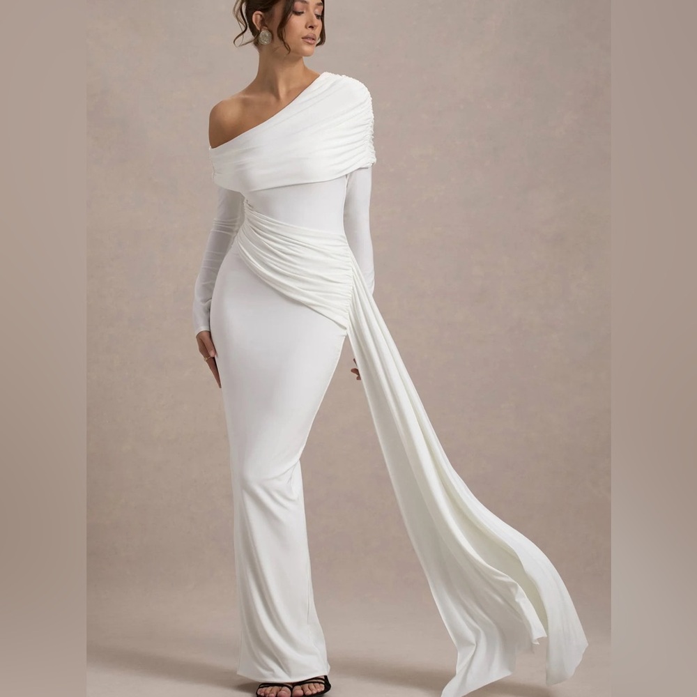 Club L London White One-Shoulder Draped Gown
